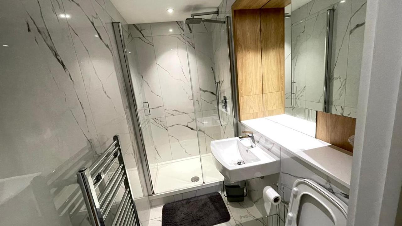 Springfield Suites Τσέλμσφορντ Εξωτερικό φωτογραφία